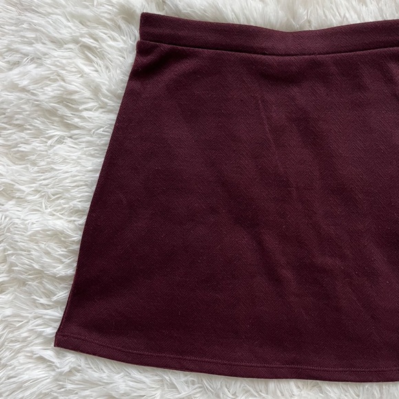 Full Tilt Burgundy High-Waist A-Line Skater Mini Skirt with Pockets Size Small - Picture 8 of 14